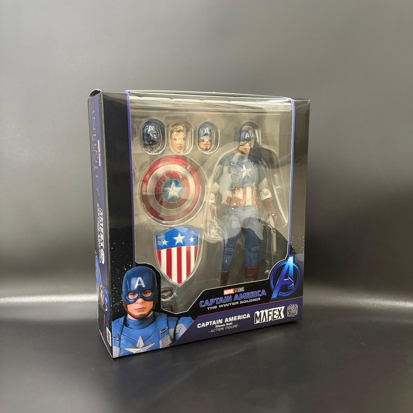 MAFEX No. 220 Captain America Classic Suit